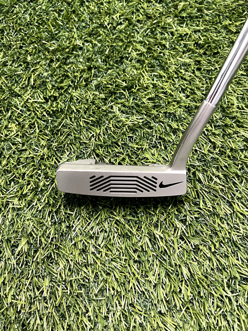 Nike Method Model 003 Mid-Mallet 32.85" Putter RH