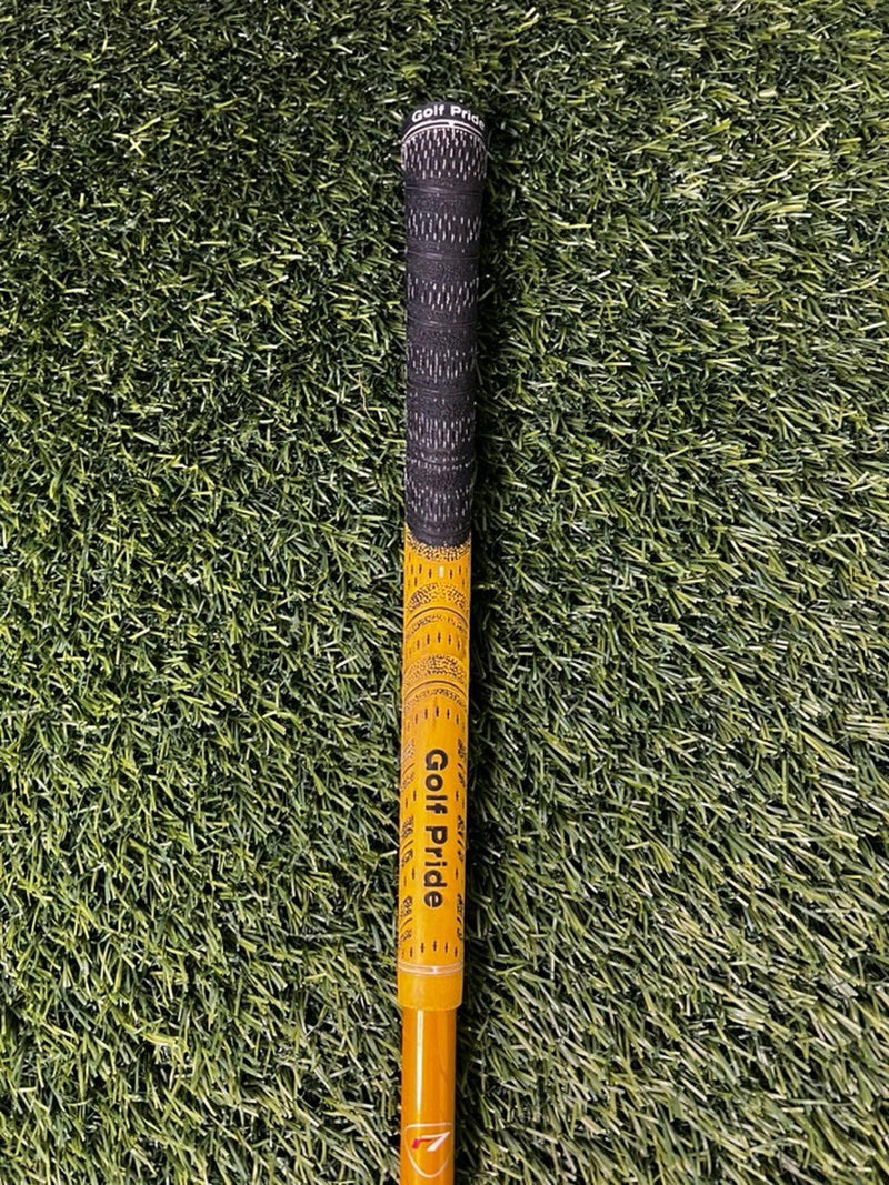 TaylorMade R7 3W 15 Loft Reax Regular Flex GP Grip RH