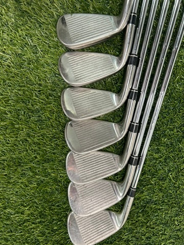 TaylorMade M2 2019 4-P Iron Set Stiff RH