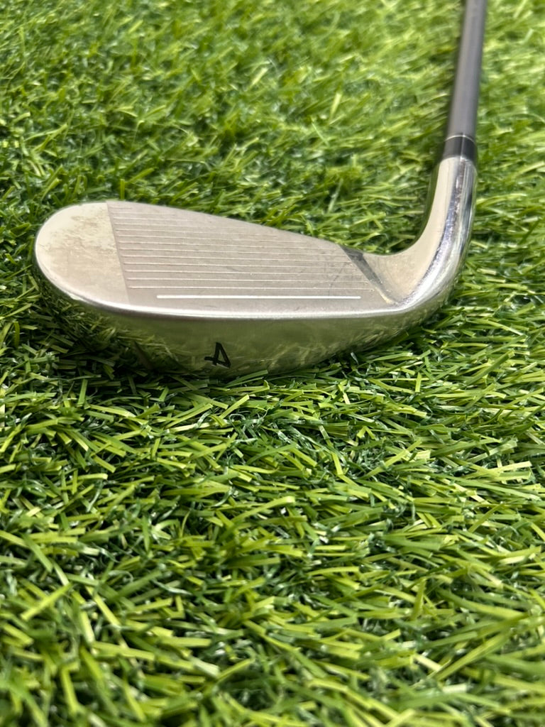 TaylorMade RBZ 4-Iron Stiff RH