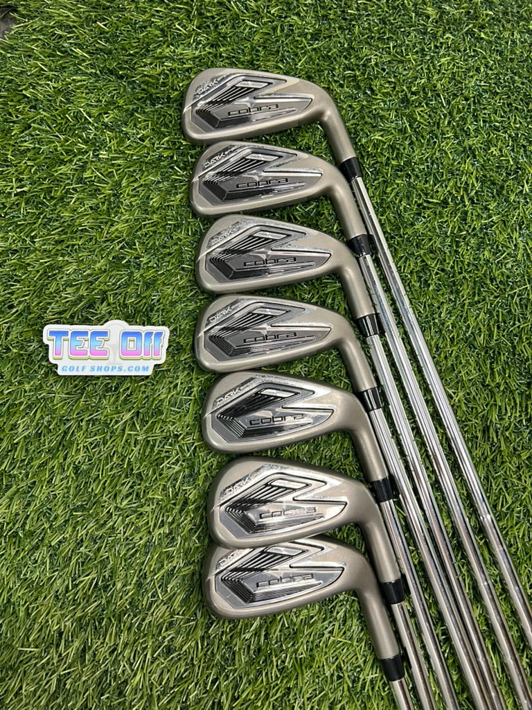 Cobra Darkspeed 4-P Iron Set Regular RH