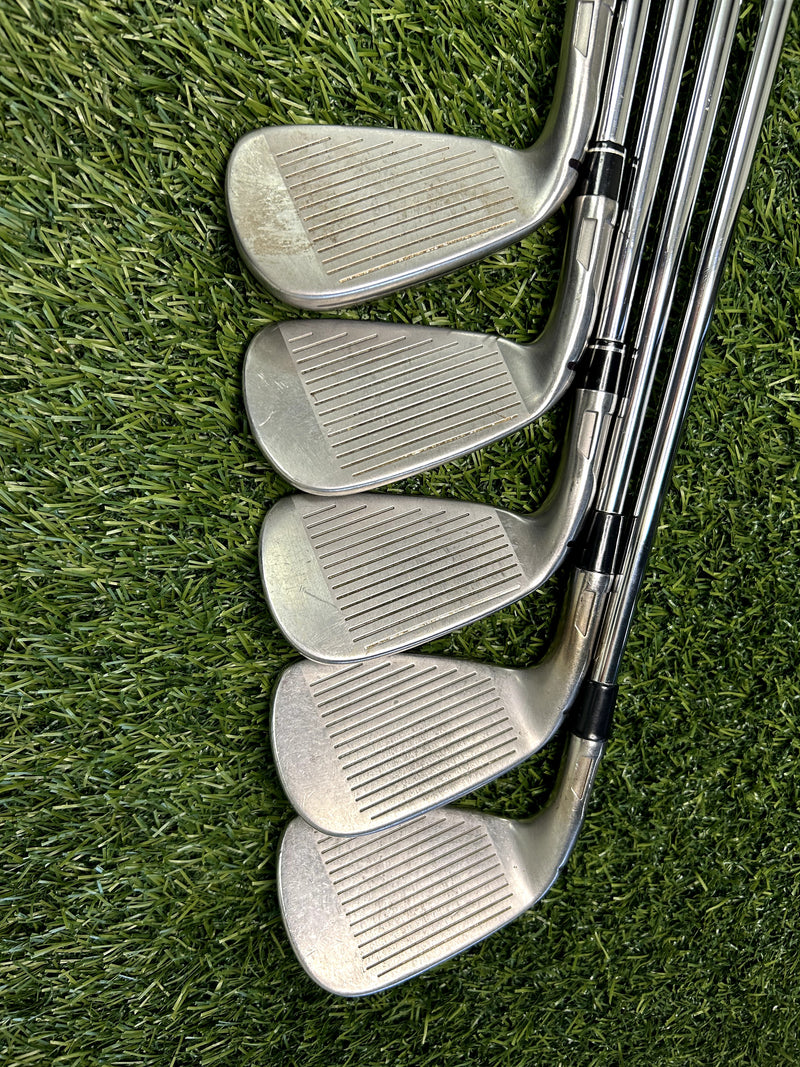 TaylorMade Stealth 5-9 Iron Set Stiff RH