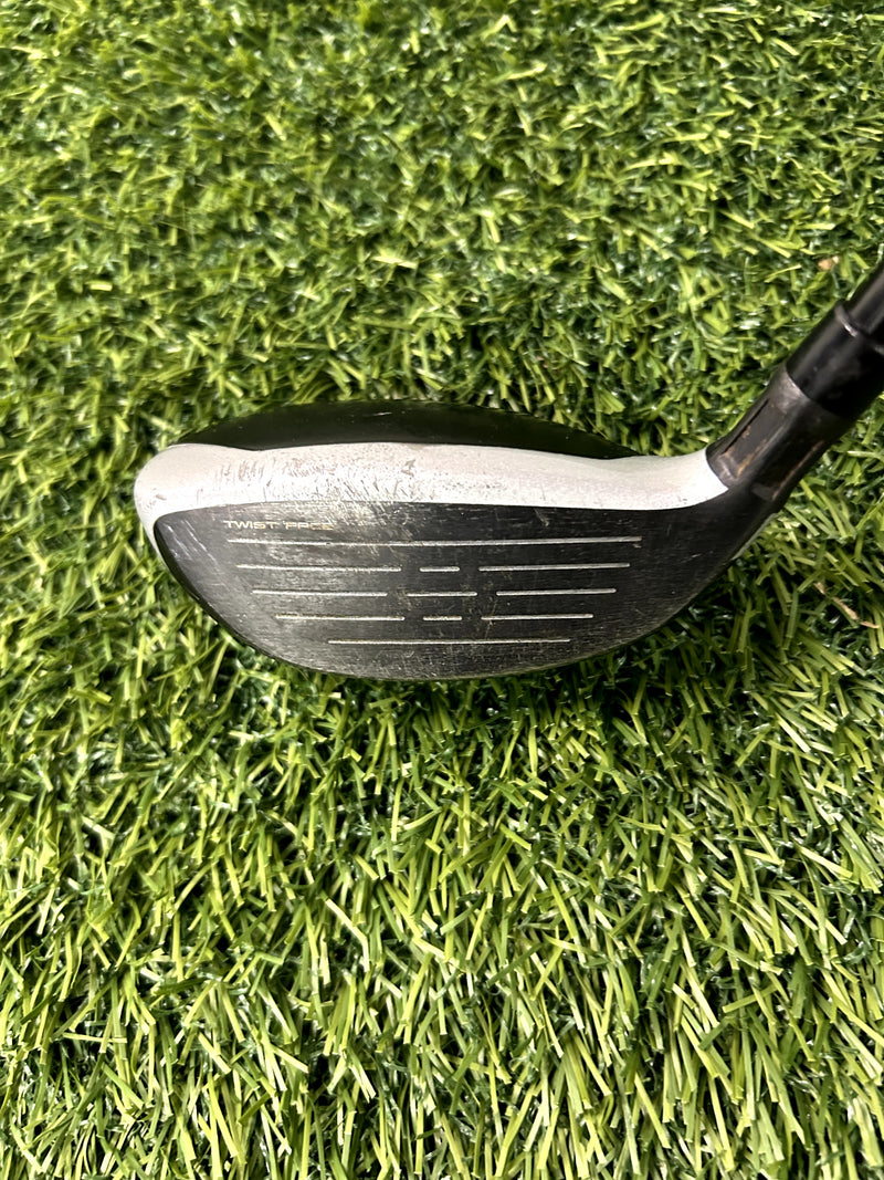 TaylorMade M6 Rescue 4H 22 Loft Regular RH