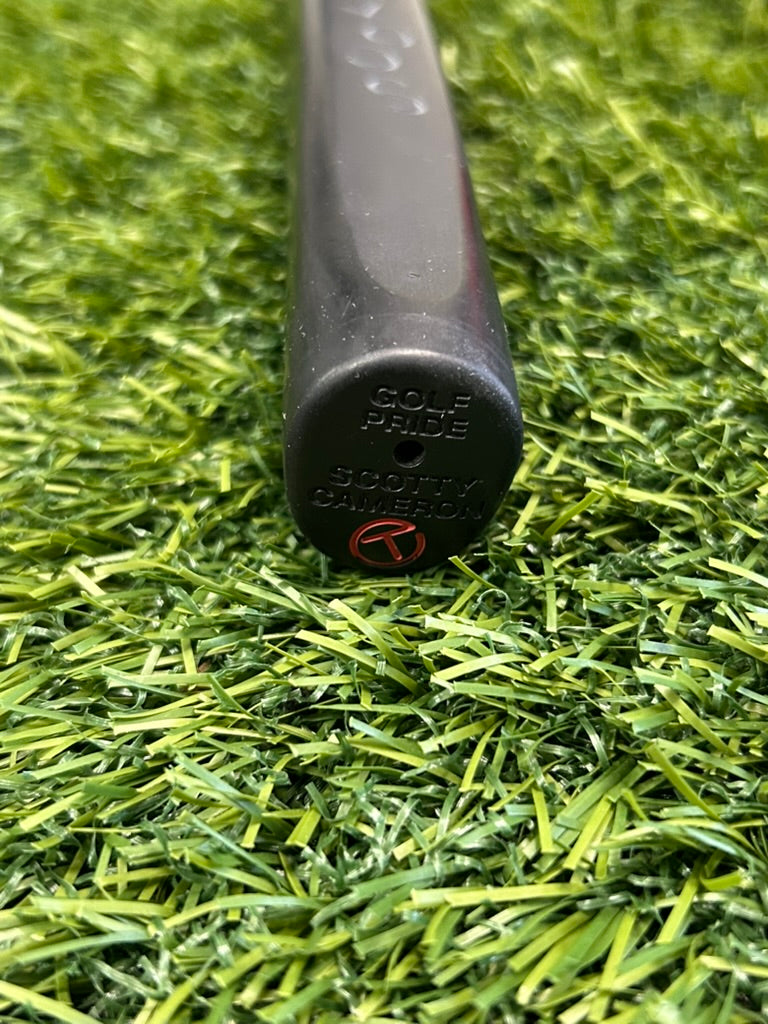 Scotty Cameron Dancing Letters Circle T Pulled Putter Grip