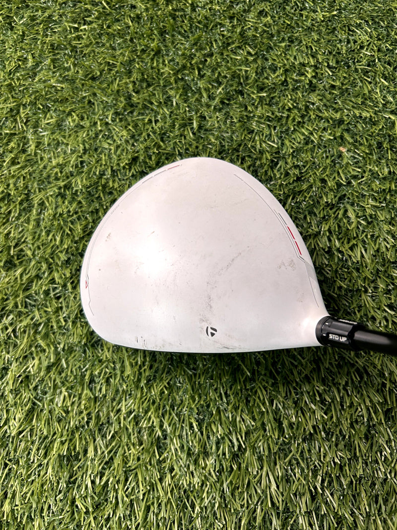 TaylorMade R11 Driver 9 Loft X-Stiff RH