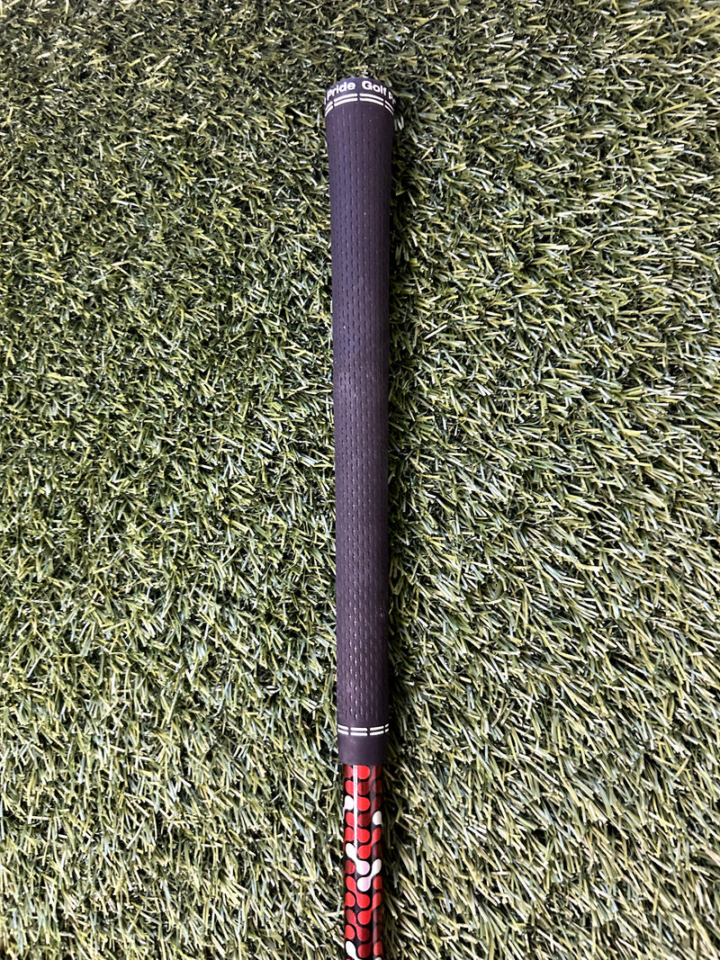 Akira Prototype M210 Driver 10 Loft X-Stiff RH