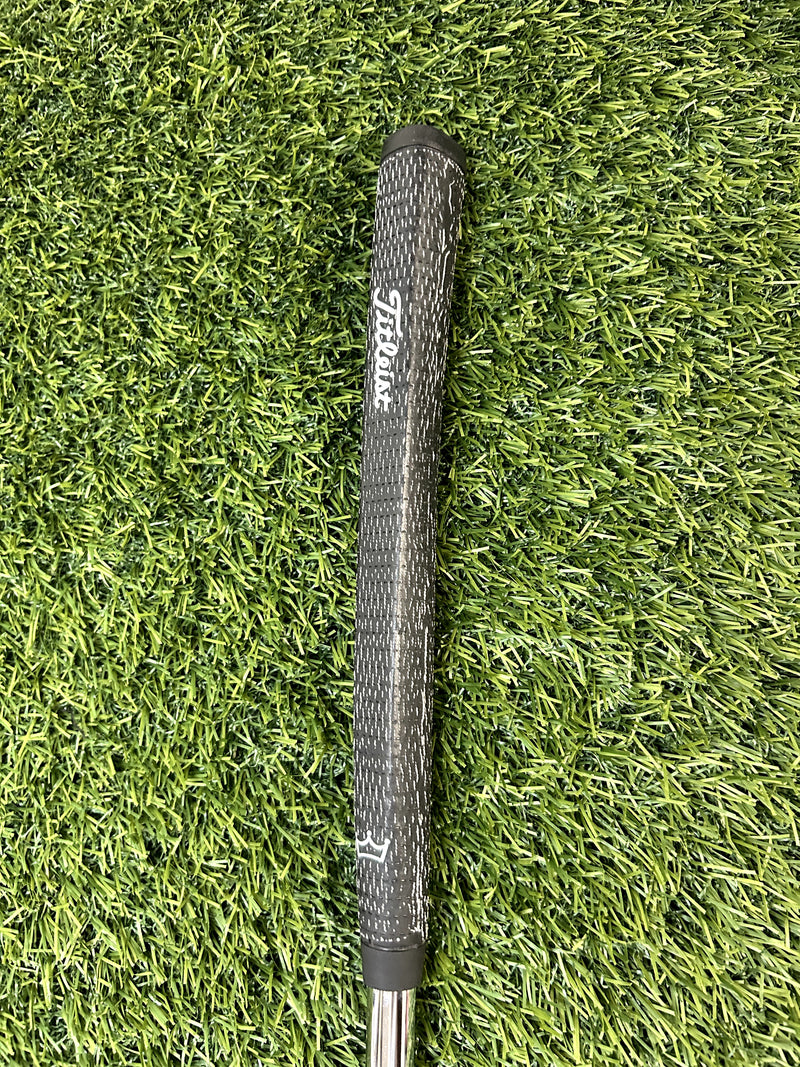 Scotty Cameron Circle T Newport 2 34.5" Putter RH