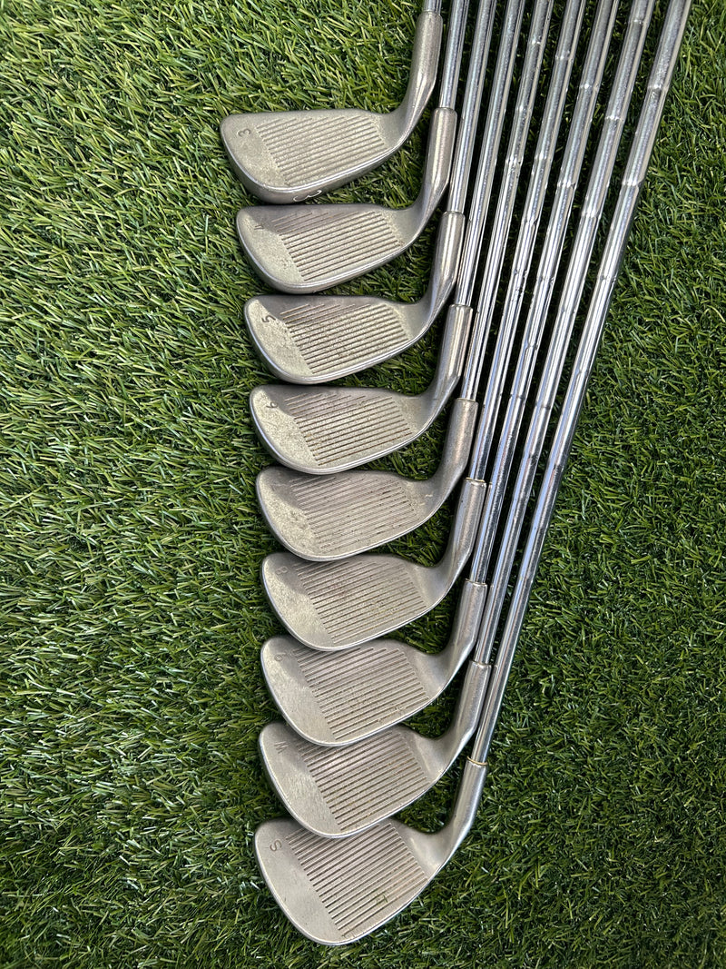 Ping Eye Black Dot Iron Set Stiff RH