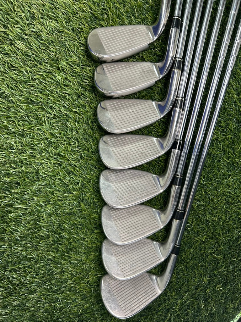 TaylorMade Burner SuperLaunch 4-AW Irons Set Steel Regular Flex RH