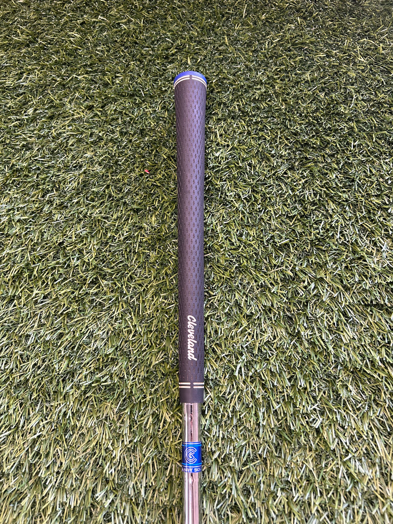 Cleveland Smart Sole Chipper Wedge 58 Loft Wedge Flex RH