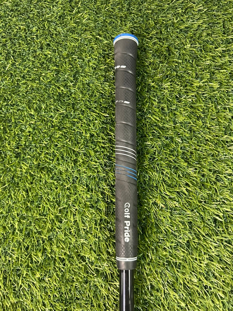 Cleveland HiBore XL Lite Driver 10.5 Loft Regular RH