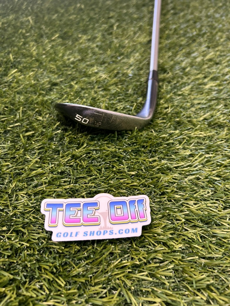 Cleveland RTX 4 50 Loft GW KBS Tour 120 X-Stiff Flex RH
