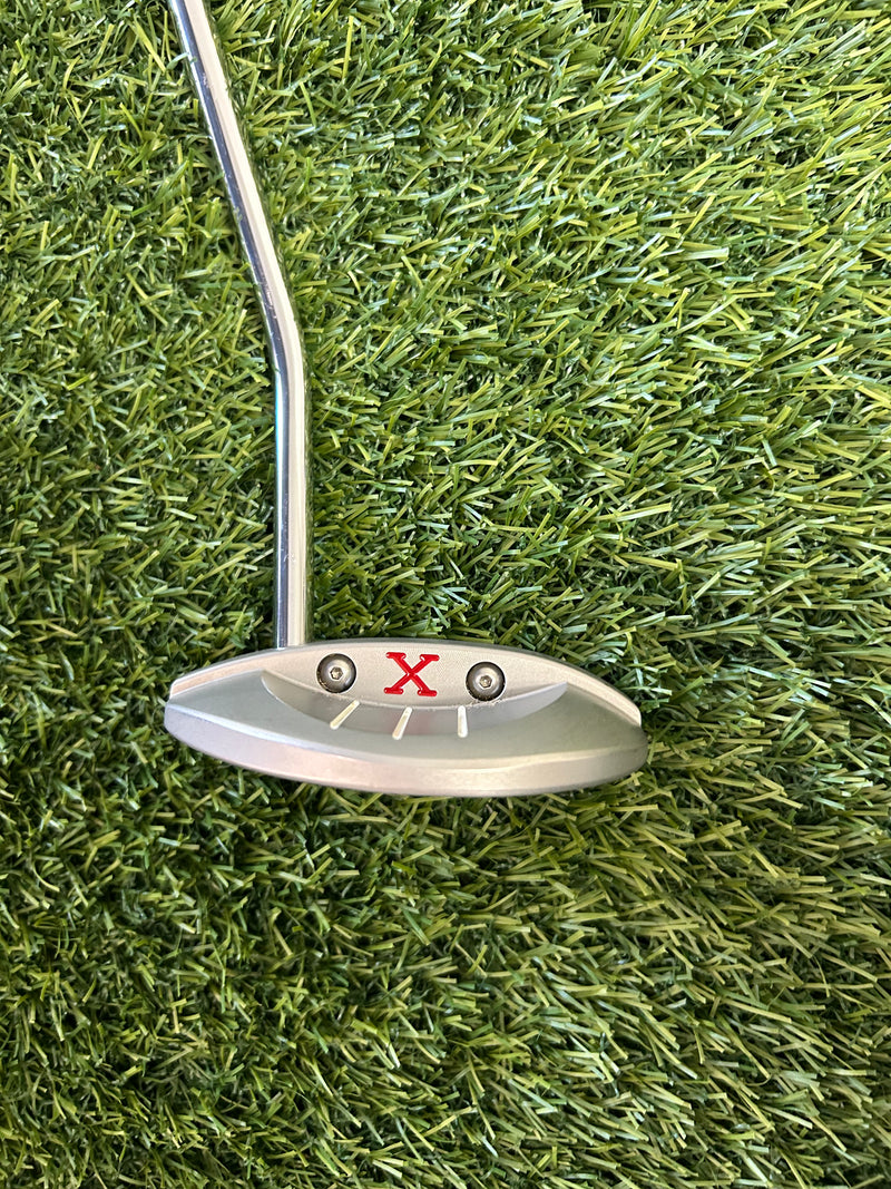 Scotty Cameron Red X 35” Lamkin Grip RH