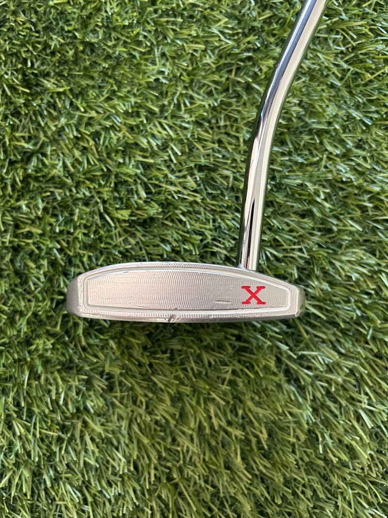 Scotty Cameron Red X 34” Original Grip RH