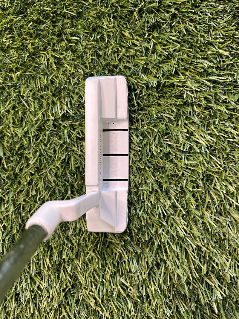 TaylorMade Ghost Tour TM110 Blade Putter 34” Original Grip RH