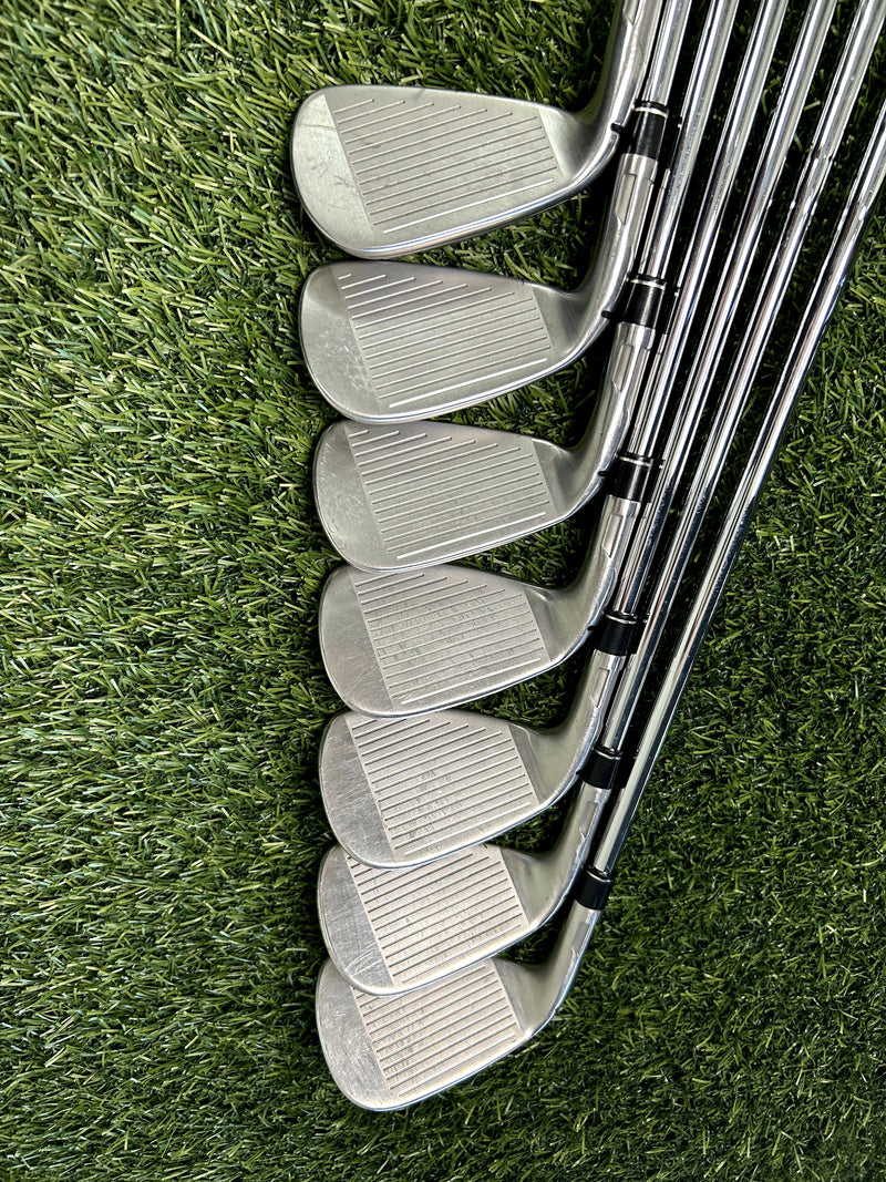 TaylorMade SIM 2 Max 5-AW Iron Set Regular RH