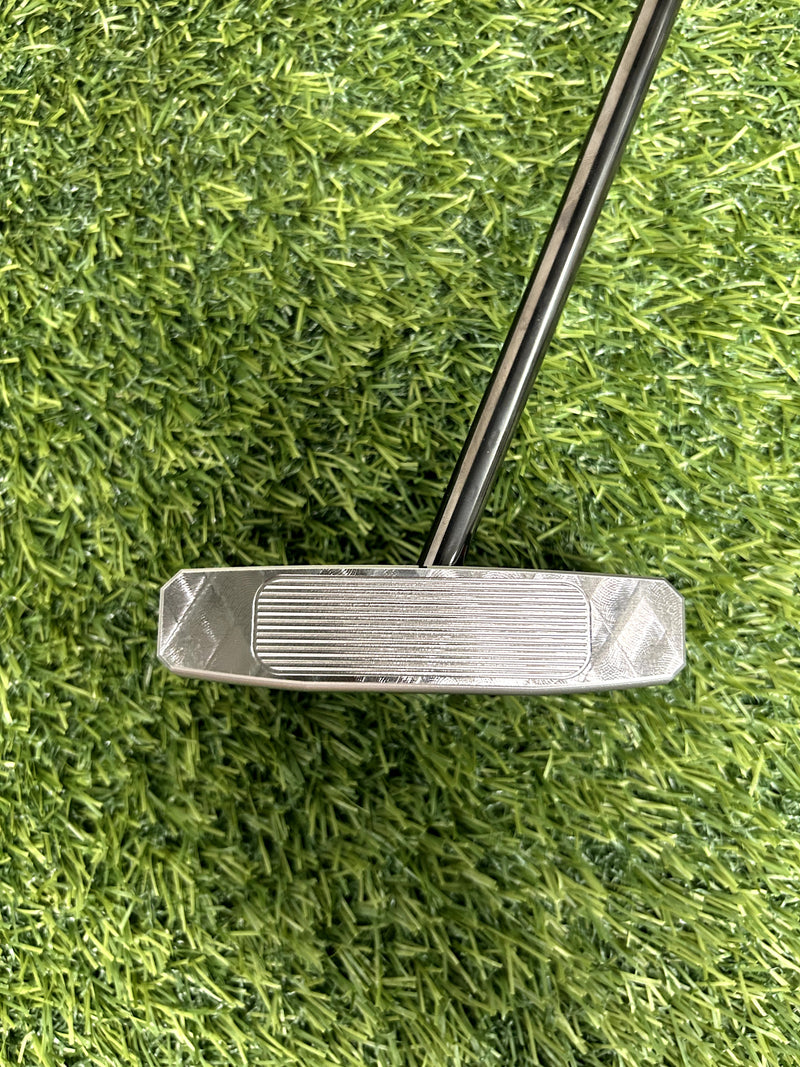 SeeMore SKx 33.5" Center Shaft Putter RH