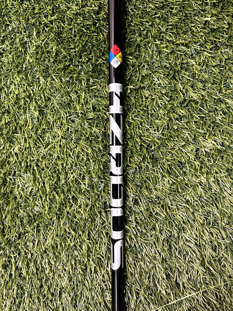 Titleist 917 D3 Driver 9.5 Loft Stiff RH