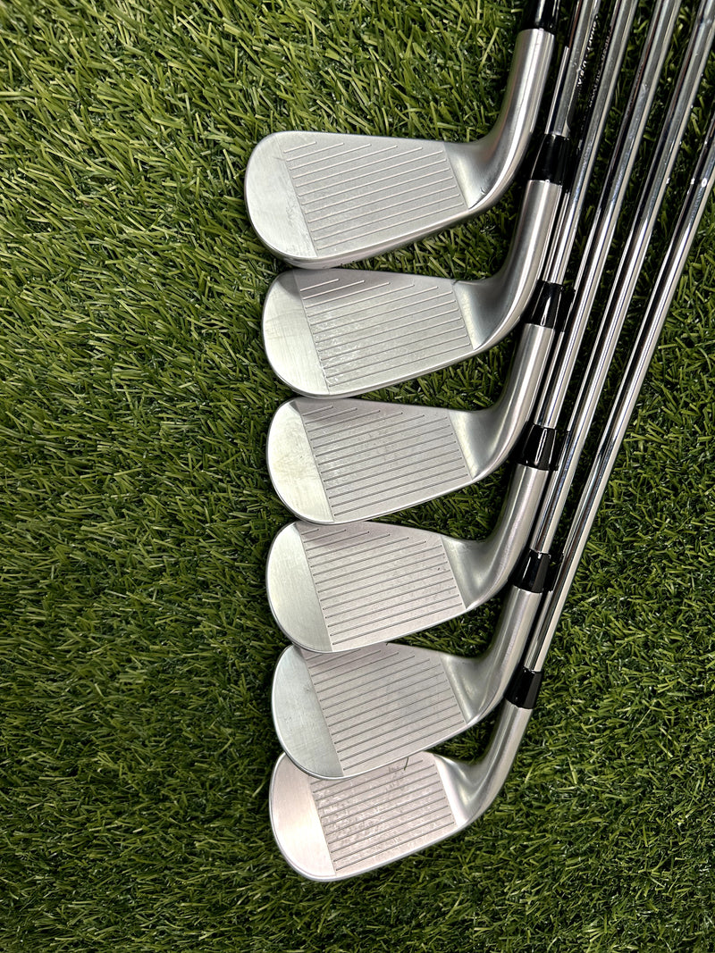 Titleist T350 5-PW 2025 Iron Set Stiff RH