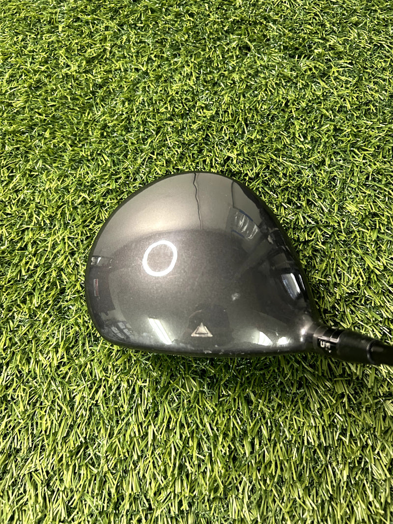 Titleist 917 D3 Driver 9.5 Loft Stiff RH