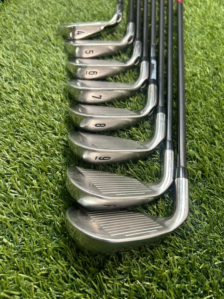 Callaway RAZR X 4-SW Iron Set Regular RH