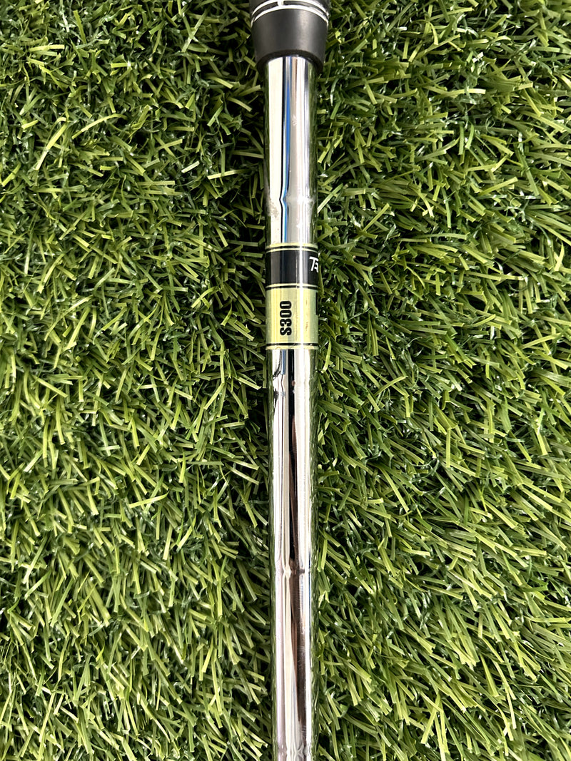 Cleveland 588 RTX Sand Wedge 54 Loft Stiff RH