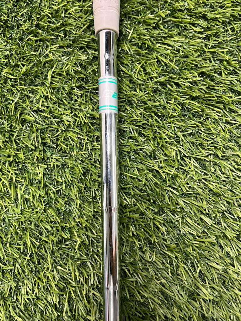 LG 23 Putter RH
