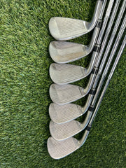 TaylorMade R7 5-AW Iron Set Stiff RH