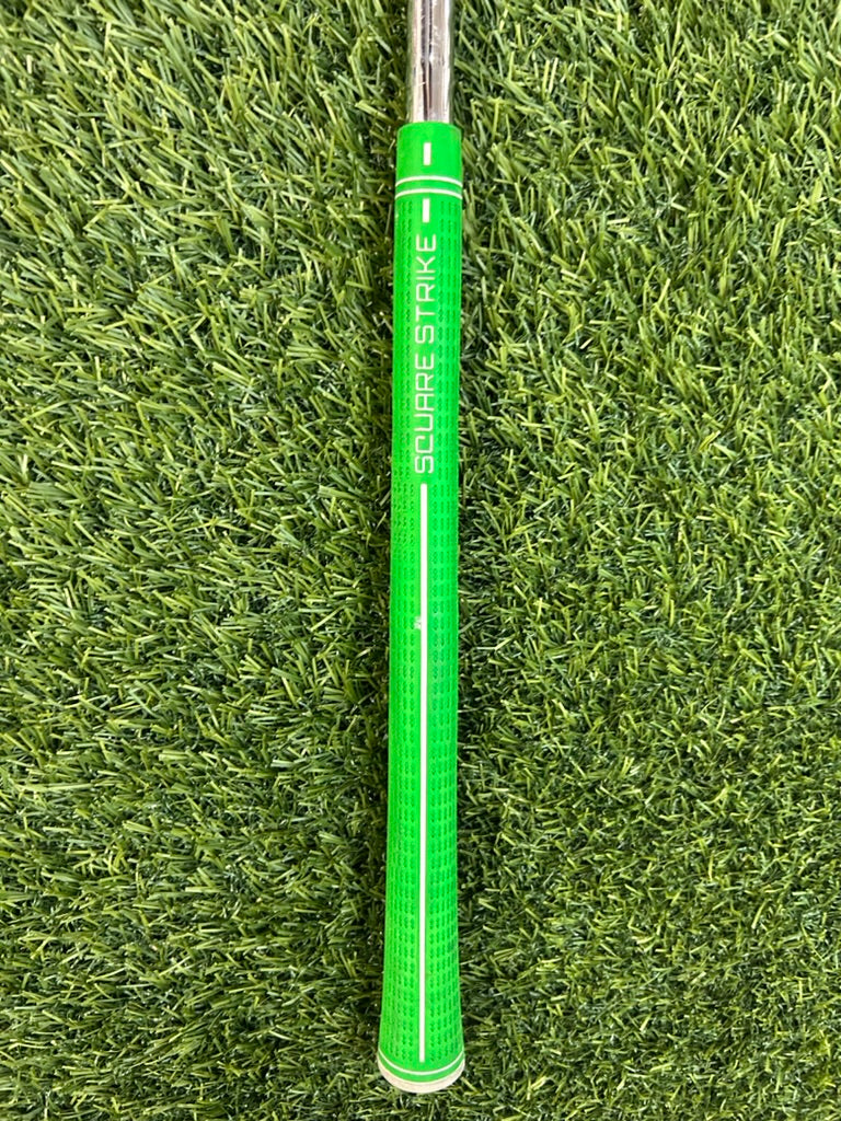 Square Strike Chipper Wedge 48 Loft Wedge Flex RH