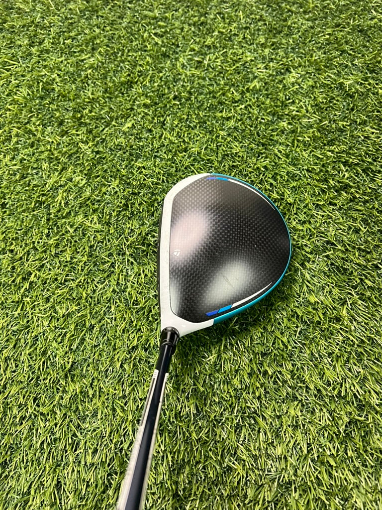 TaylorMade SIM2 Max Driver 10.5 Loft Stiff RH