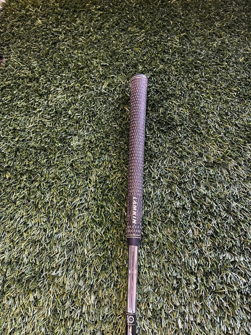 Titleist SM5 56 Loft SW Steel Wedge Flex Lamkin Grip LH