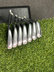 Mizuno JPX 921 Forged 4-PW Iron Set Regular RH