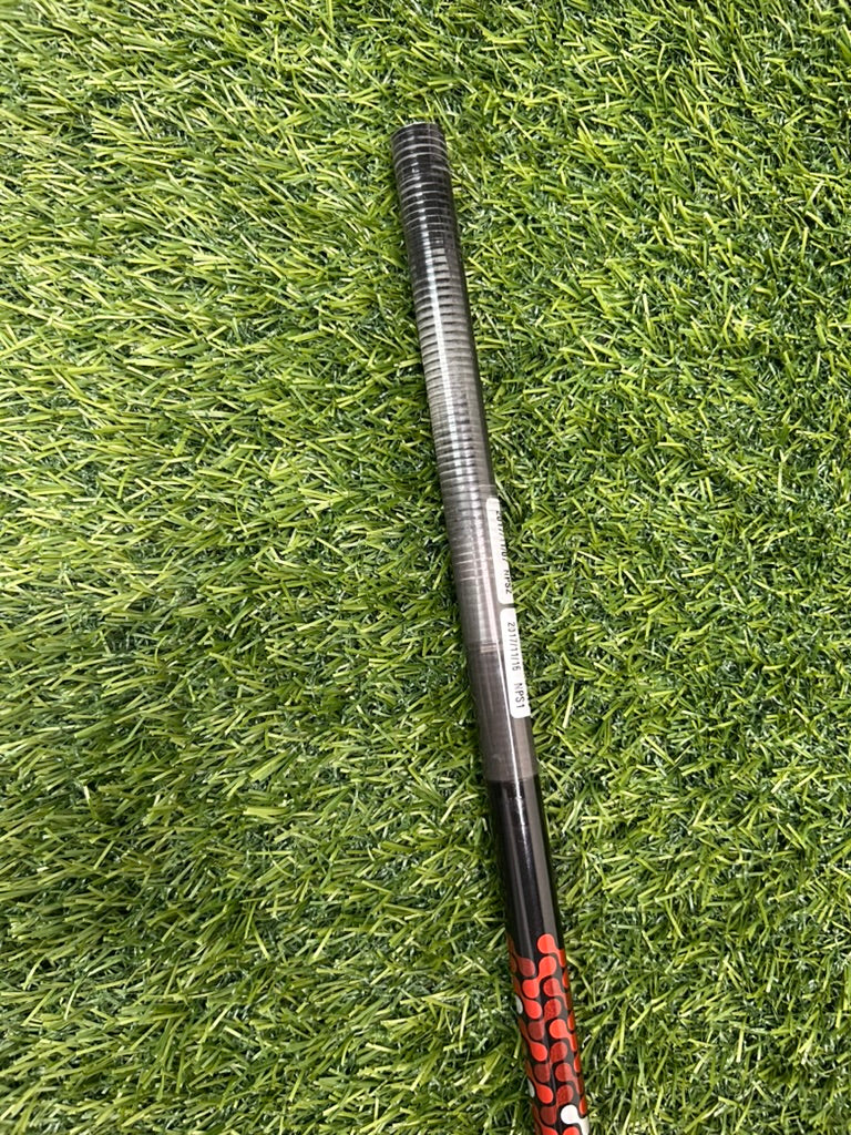 Fujikura Atmos 60g X-Stiff 44.5" TaylorMade Tip Golf Shaft