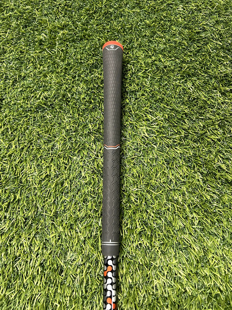 TaylorMade M6 Rescue 6H 28 Loft Regular RH