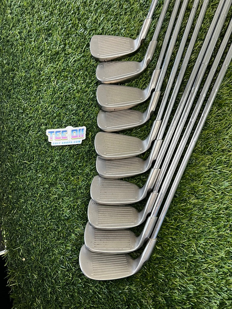 Ping i3 O-SIZE White Dot 2-SW Iron Set Stiff RH
