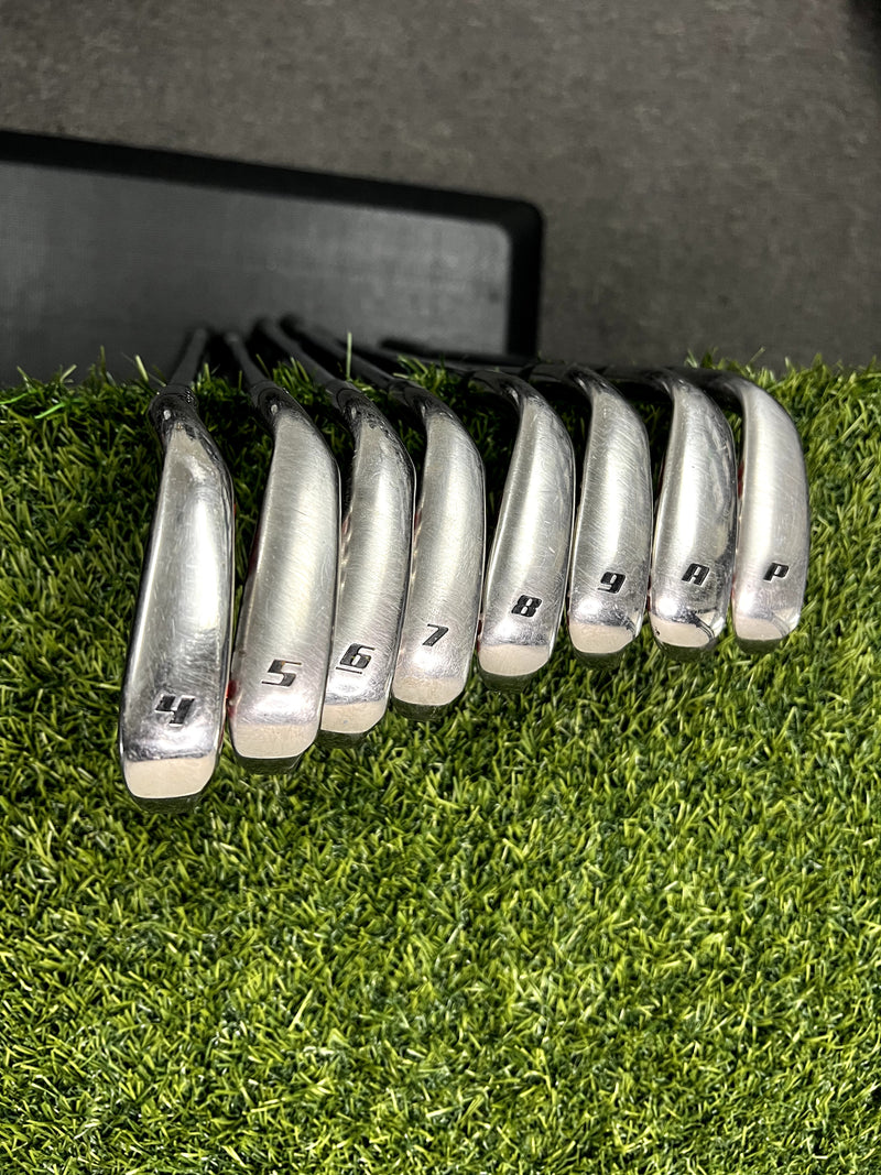 TaylorMade Burner HT 4-A Iron Set Regular RH