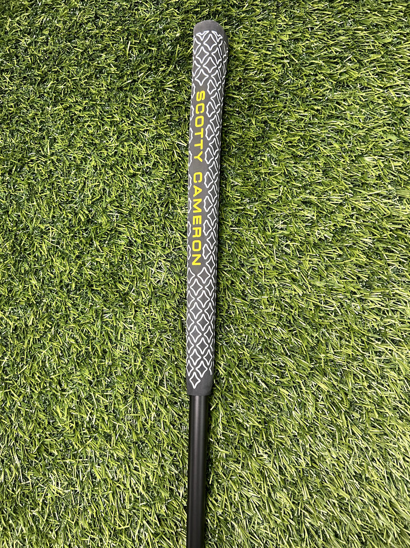 Titleist Bullseye Tee's Custom Gotta Putt Em All Pokemon 35" Putter RH