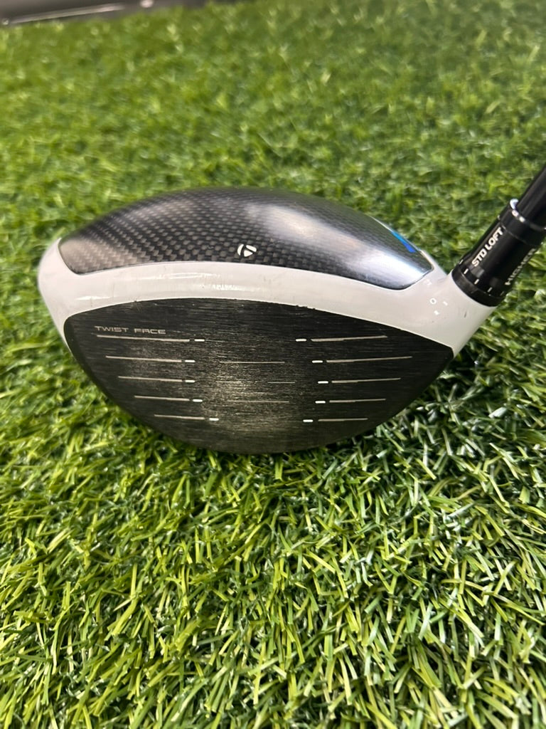TaylorMade SIM 2 Driver 9 Loft Stiff RH