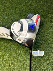 Akira Prototype M210 Driver 10 Loft X-Stiff RH