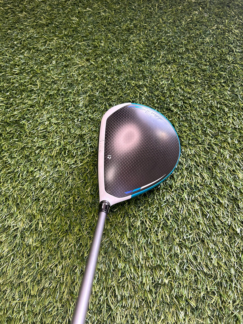 TaylorMade SIM 2 Max Driver 10.5 Loft Senior RH