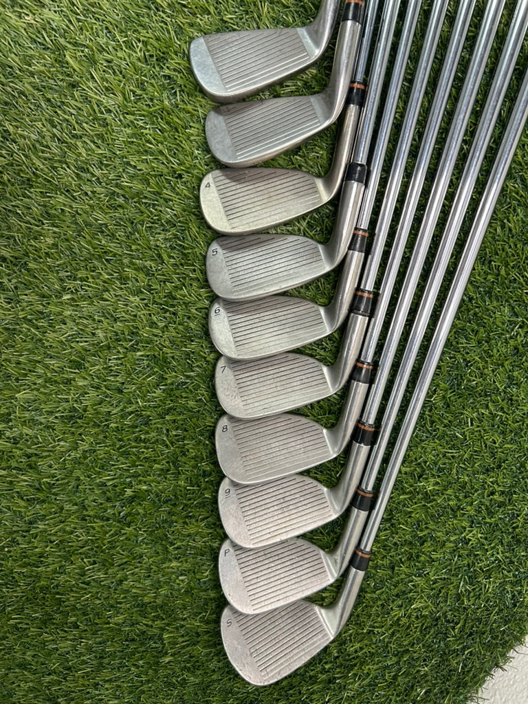TaylorMade FireSole 2-SW Iron Set Stiff RH