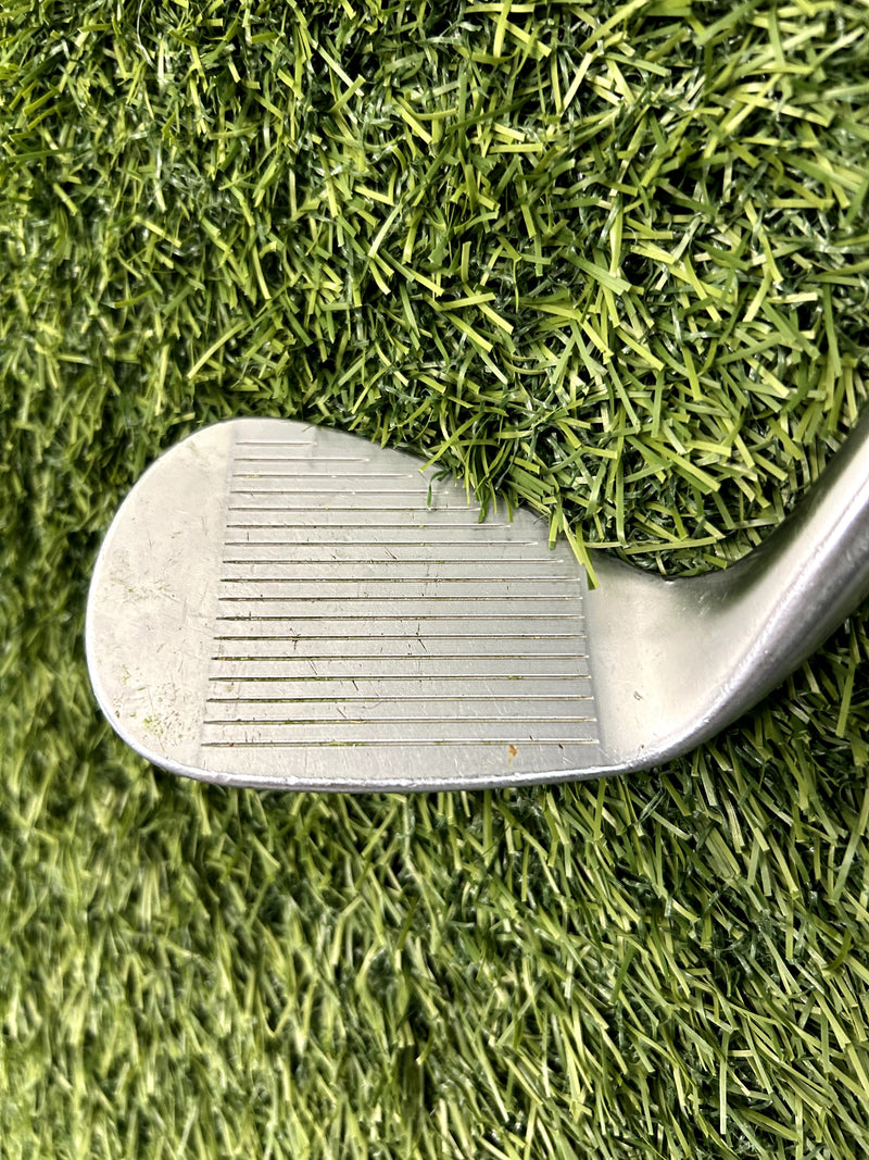 Titleist Vokey SM8 Lob Wedge 58 Loft Wedge Flex RH