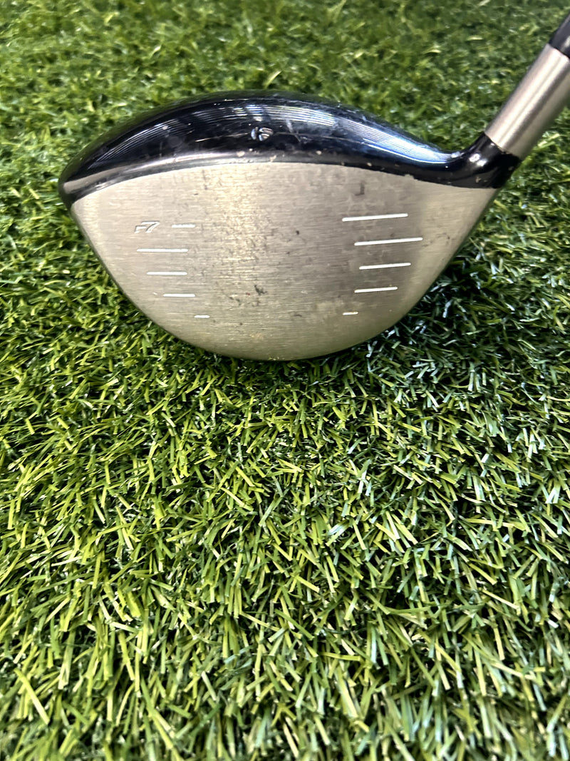 TaylorMade r7 425 Driver 10.5 Loft X-Stiff RH