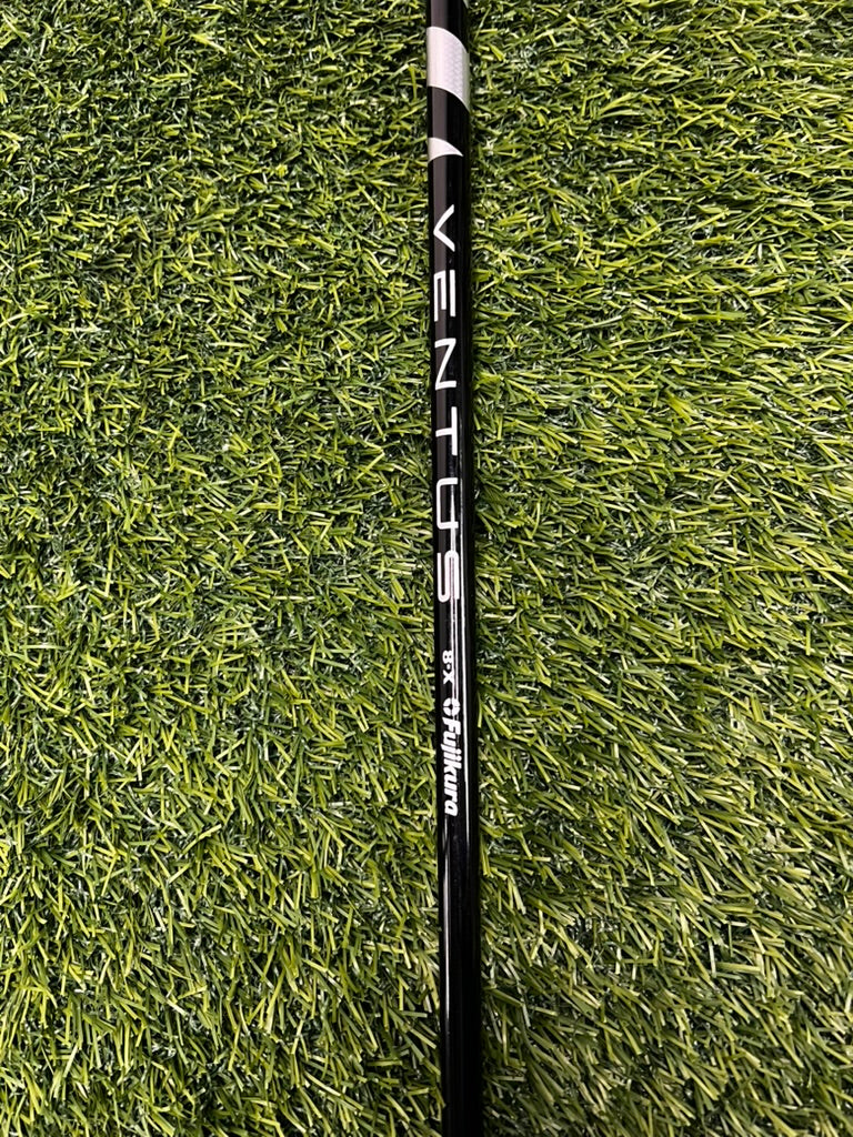 TaylorMade BRNR Mini Driver Tour Issue VeloCore Mini Driver 13.5 Loft X-Stiff RH