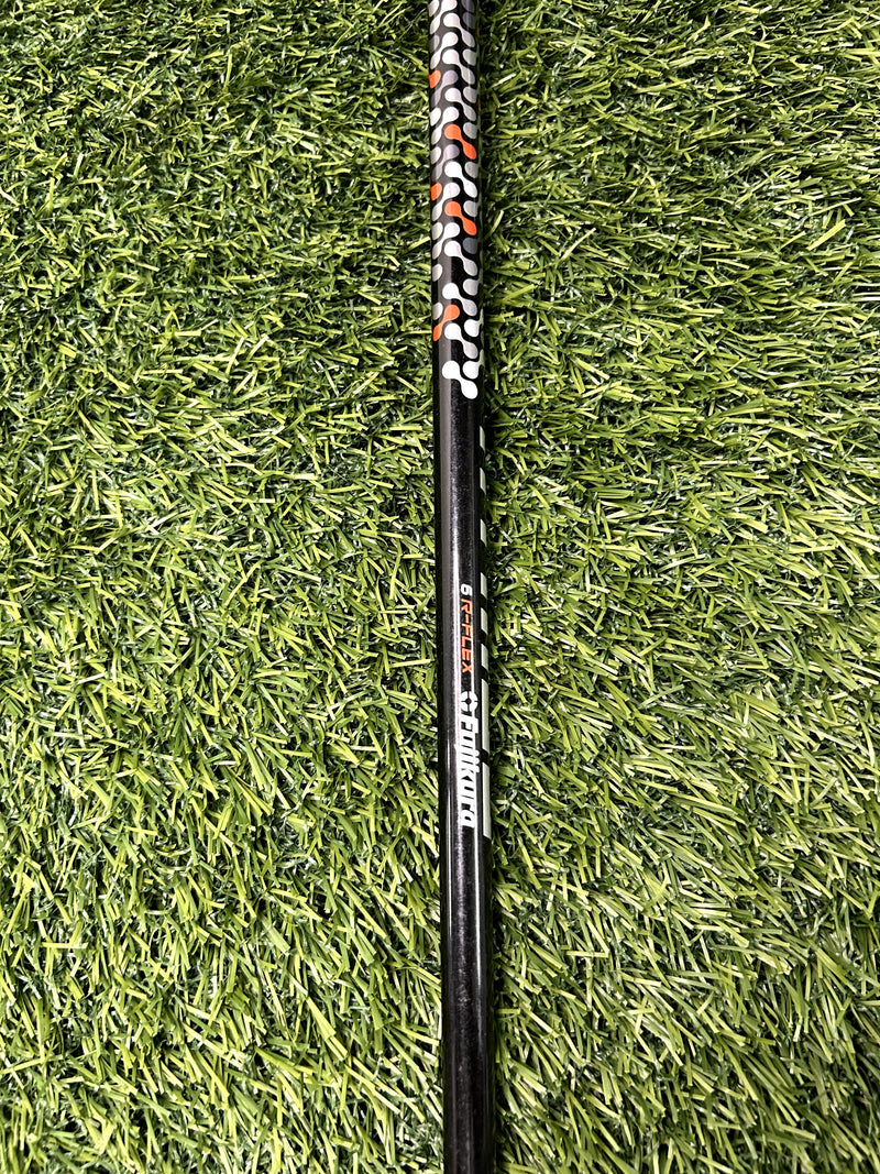 TaylorMade M6 Rescue 6H 28 Loft Regular RH
