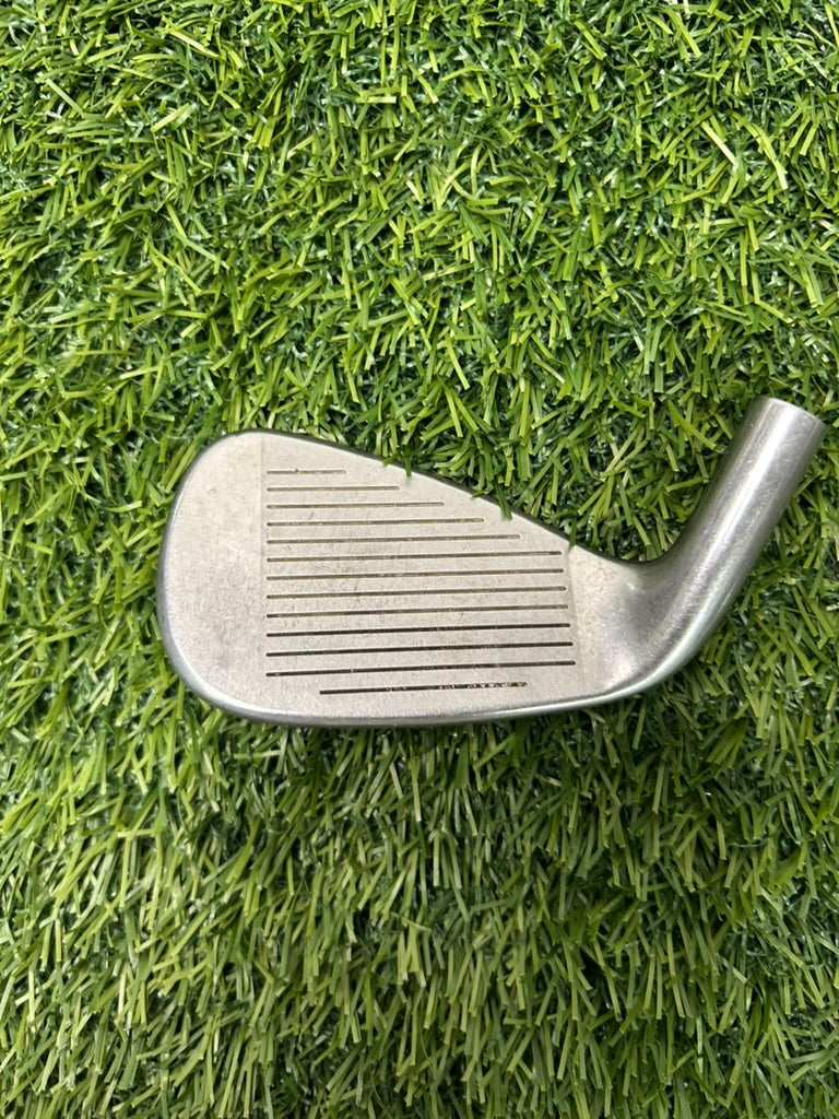 Cobra AeroJet One Length Head Only 8-Iron RH