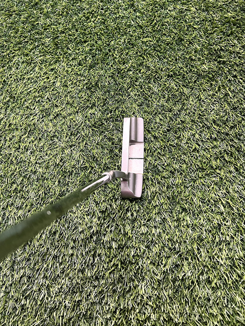 TaylorMade B1S Nubbins 35" Putter RH