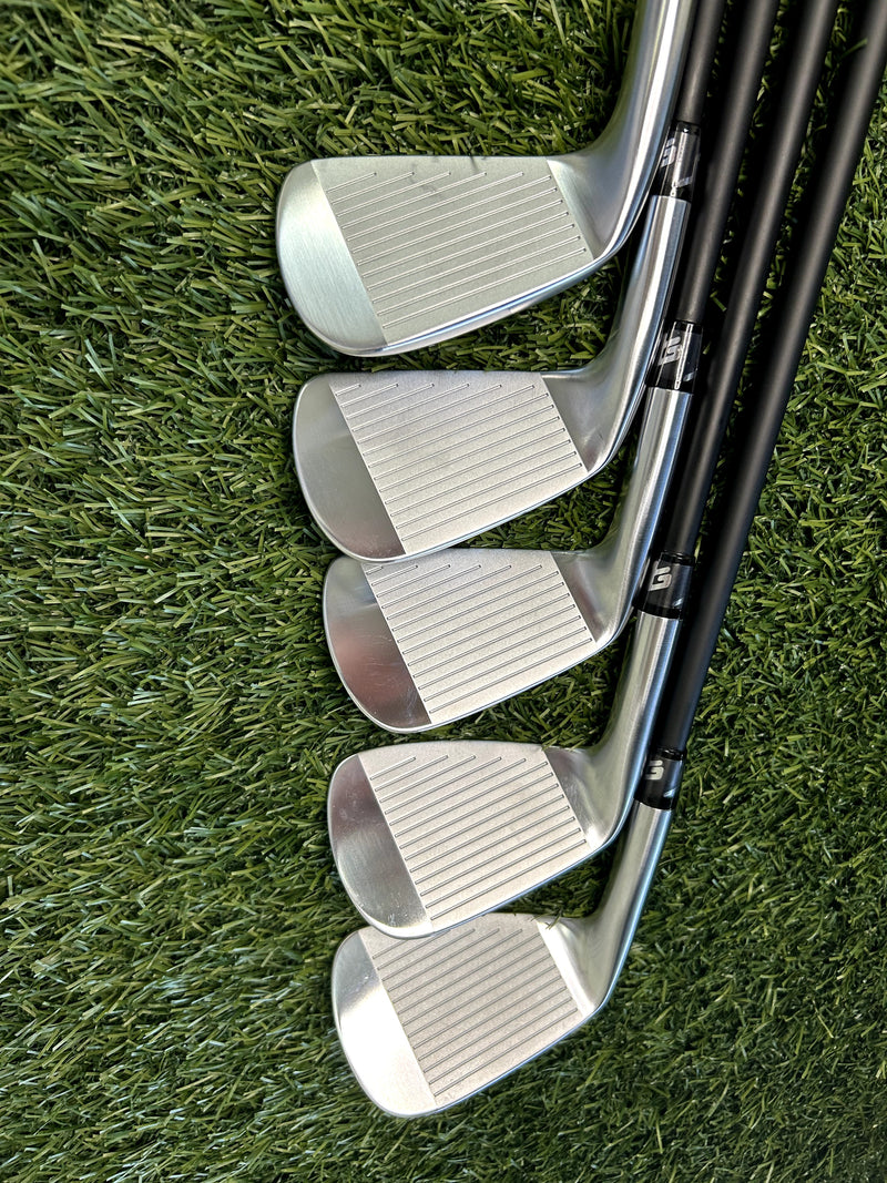 Miura TC-102 Combo 5-9 Iron Set X-Stiff RH