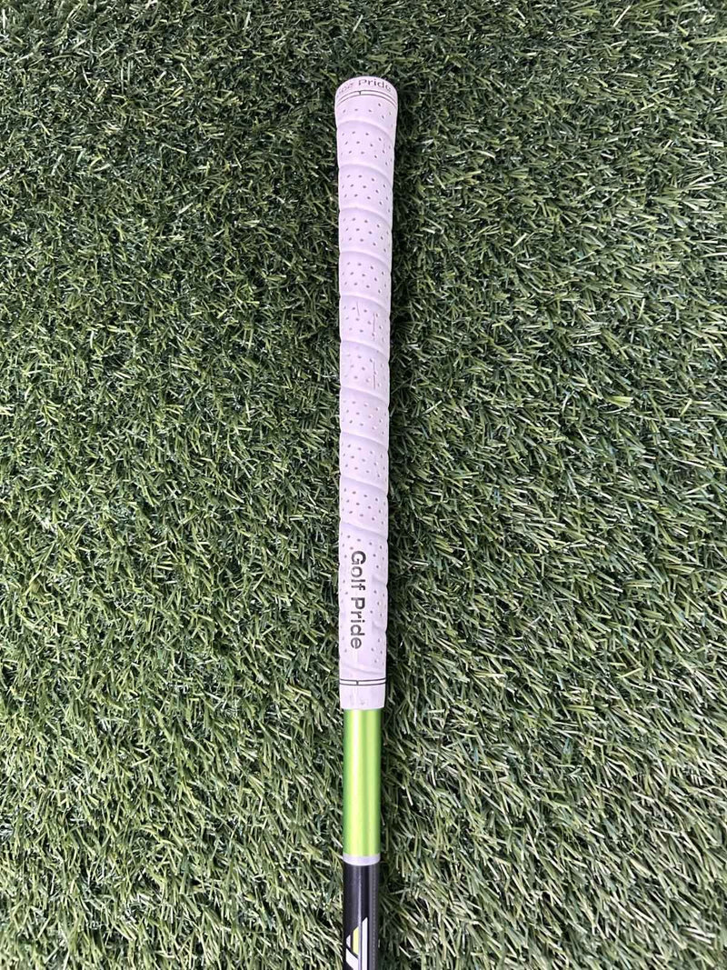 TaylorMade R9 460 Driver 8.5 Loft Matrix Senior Flex GP Grip RH