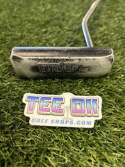 TearDrop Original Black 36" Blade Putter Original Grip RH – Pre-Owned Golf Club – TEE OFF Golf Shops